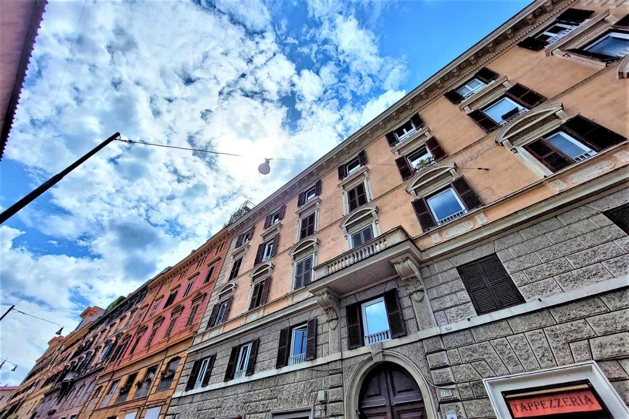 Bellezza Al Colosseo - B&B & Apts โรม ภายนอก รูปภาพ