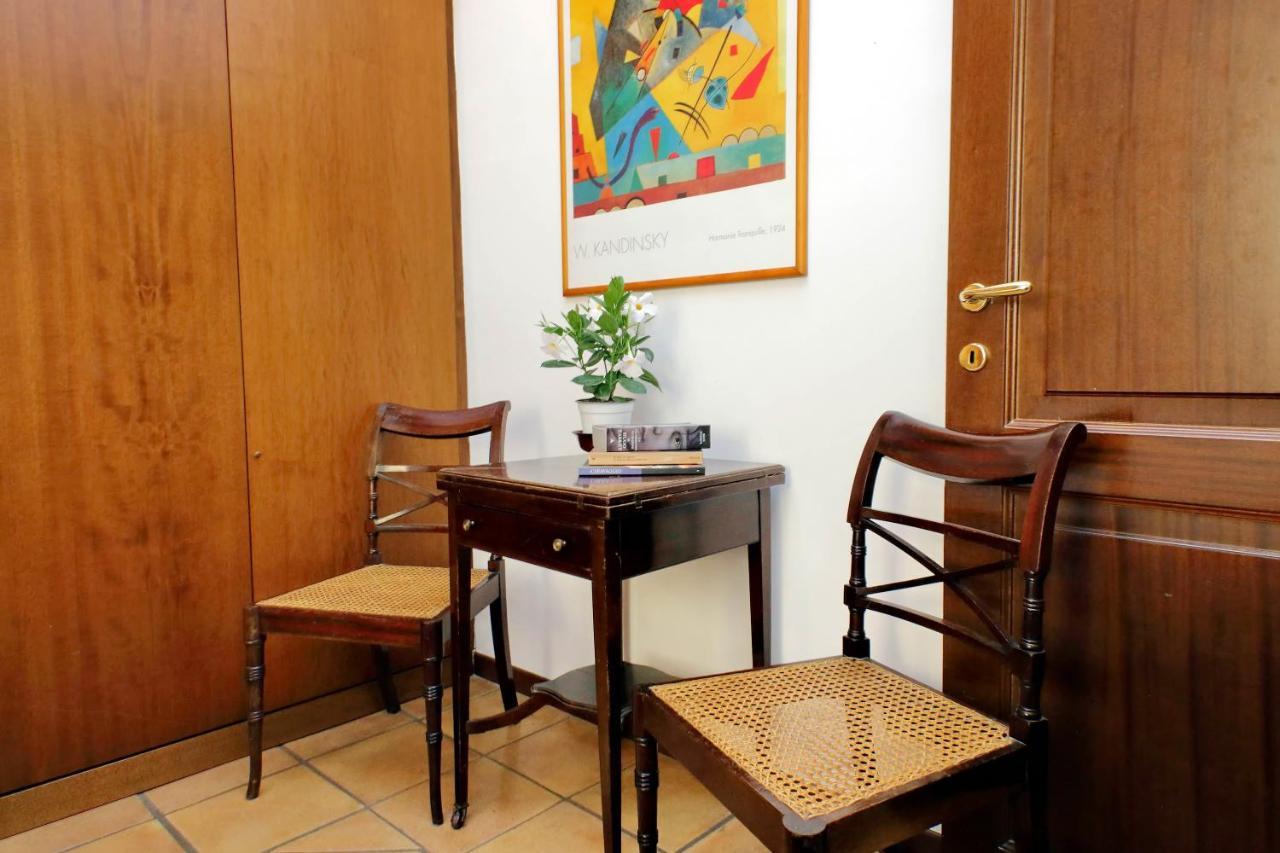Bellezza Al Colosseo - B&B & Apts โรม ภายนอก รูปภาพ